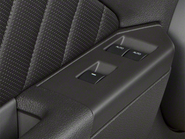 2011 Ford Mustang V6