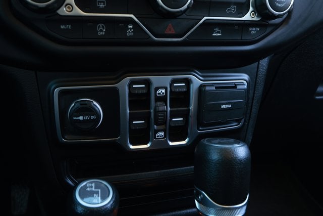 2023 Jeep Wrangler 4-Door Sport S 4x4