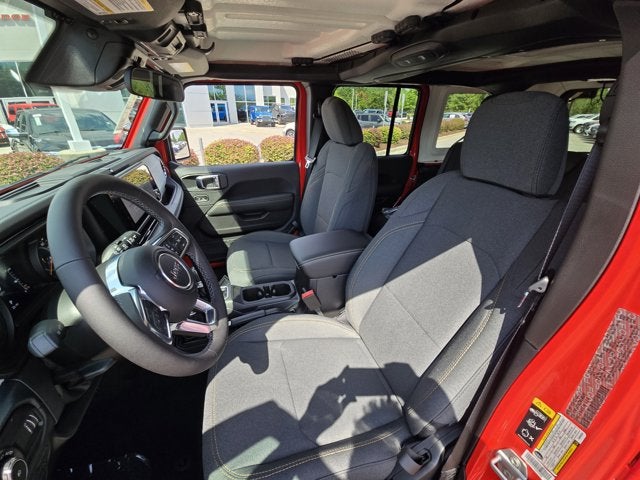 2025 Jeep Wrangler WRANGLER 4-DOOR SAHARA