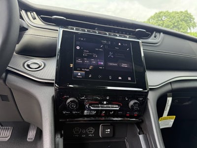 2025 Jeep Grand Cherokee GRAND CHEROKEE ALTITUDE 4X2