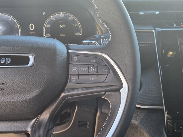 2025 Jeep Grand Cherokee GRAND CHEROKEE LAREDO X 4X2