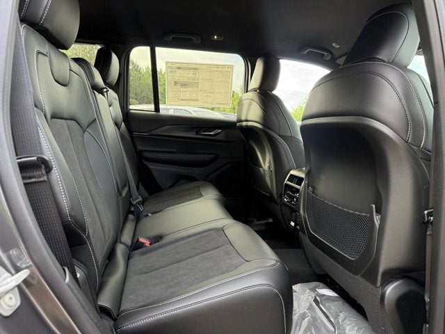 2025 Jeep Grand Cherokee GRAND CHEROKEE ALTITUDE 4X2