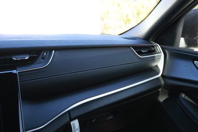 2025 Jeep Grand Cherokee GRAND CHEROKEE LAREDO X 4X2