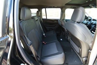 2025 Jeep Grand Cherokee GRAND CHEROKEE LAREDO X 4X2