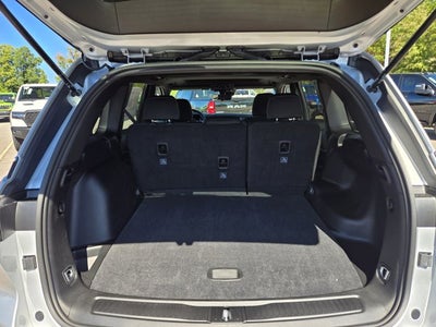 2025 Jeep Grand Cherokee GRAND CHEROKEE LAREDO X 4X2