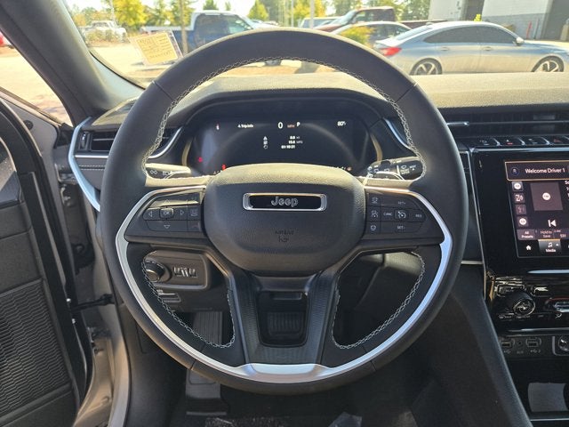 2025 Jeep Grand Cherokee GRAND CHEROKEE LAREDO X 4X2