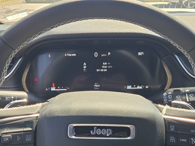 2025 Jeep Grand Cherokee GRAND CHEROKEE LAREDO X 4X2