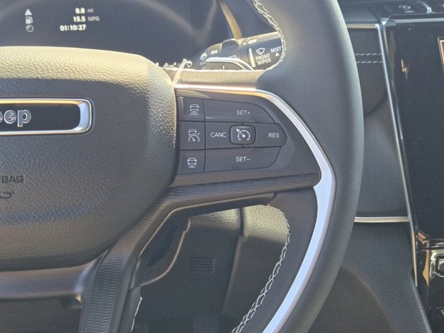 2025 Jeep Grand Cherokee GRAND CHEROKEE LAREDO X 4X2