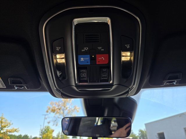 2025 Jeep Grand Cherokee GRAND CHEROKEE LAREDO X 4X2