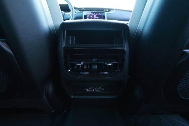 2025 Jeep Grand Cherokee GRAND CHEROKEE LAREDO X 4X2