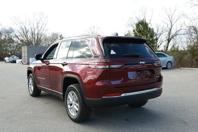 2025 Jeep Grand Cherokee GRAND CHEROKEE LAREDO X 4X2