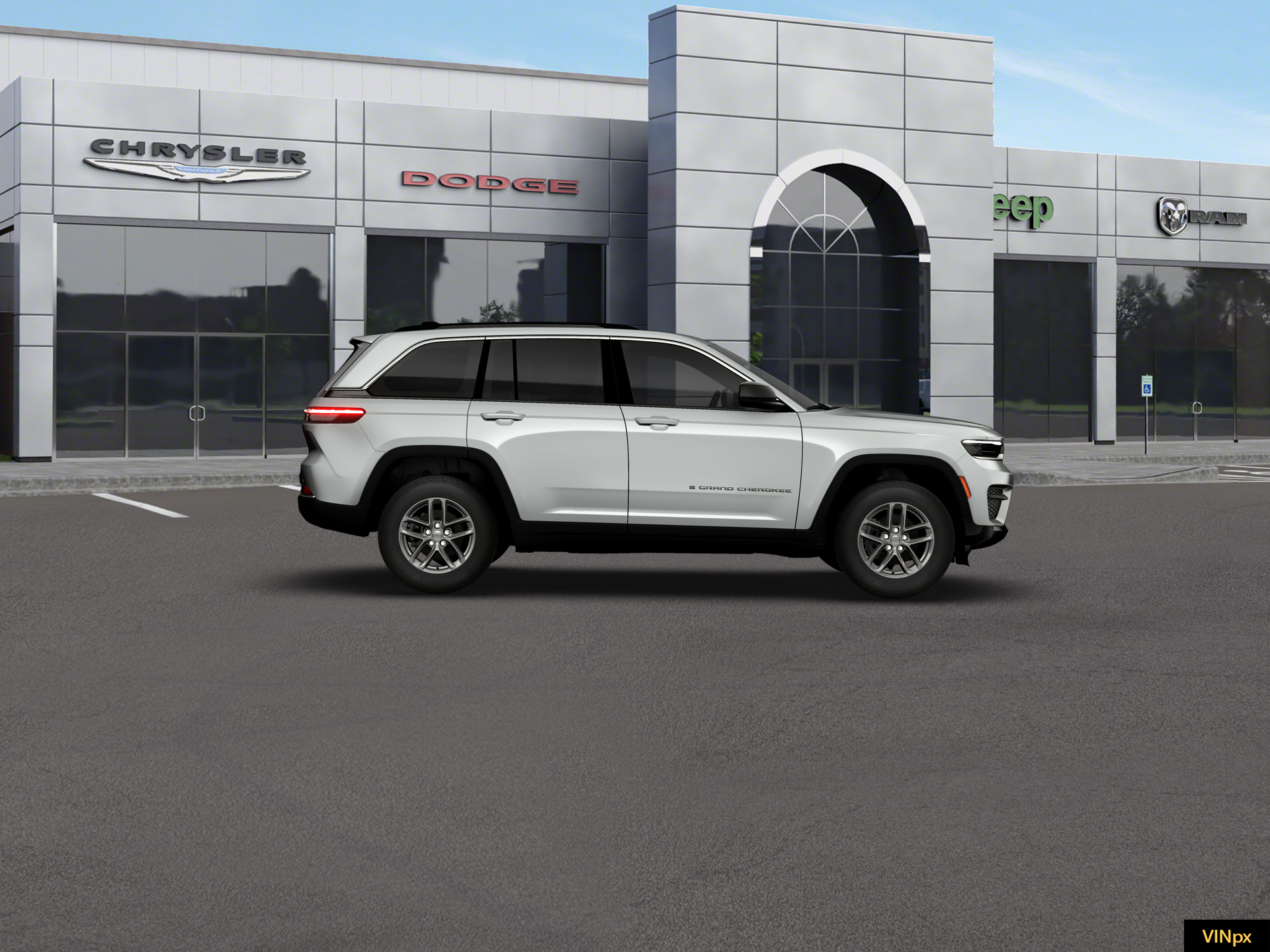 2026 Jeep Grand Cherokee GRAND CHEROKEE LAREDO X 4X2
