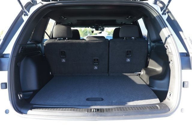 2025 Jeep Grand Cherokee GRAND CHEROKEE LAREDO X 4X2