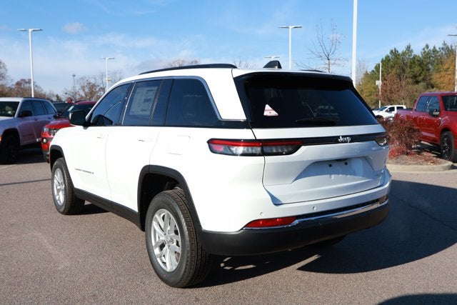 2025 Jeep Grand Cherokee GRAND CHEROKEE LAREDO X 4X2