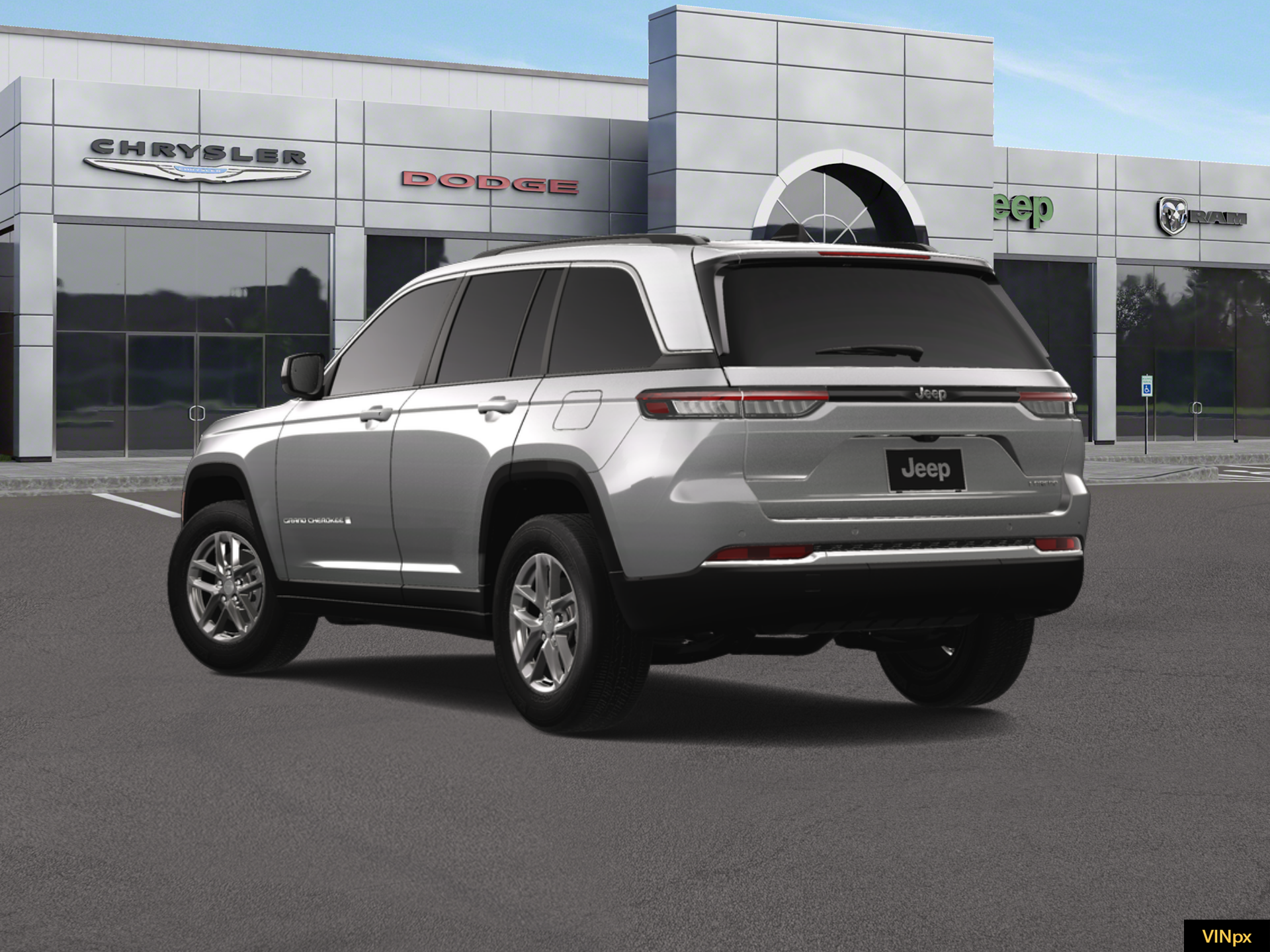 2025 Jeep Grand Cherokee GRAND CHEROKEE LAREDO X 4X2