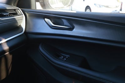 2025 Jeep Grand Cherokee GRAND CHEROKEE LAREDO X 4X2