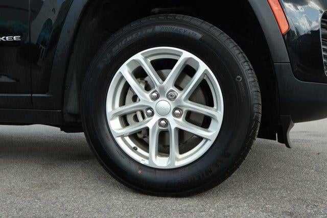 2025 Jeep Grand Cherokee GRAND CHEROKEE LAREDO X 4X2