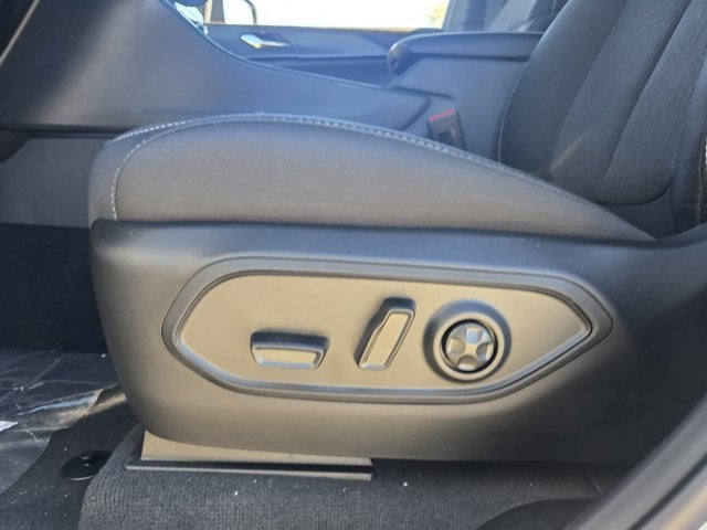 2025 Jeep Grand Cherokee GRAND CHEROKEE LAREDO X 4X2