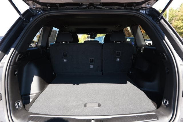 2025 Jeep Grand Cherokee GRAND CHEROKEE LAREDO X 4X2