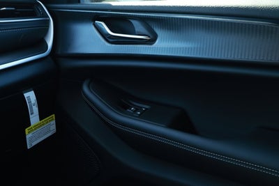 2025 Jeep Grand Cherokee GRAND CHEROKEE LAREDO X 4X2