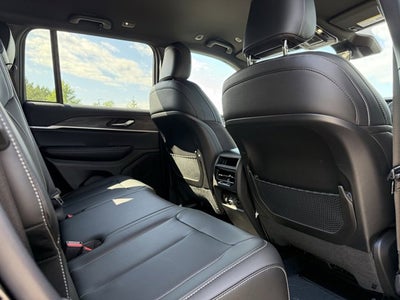 2025 Jeep Grand Cherokee GRAND CHEROKEE LIMITED 4X2