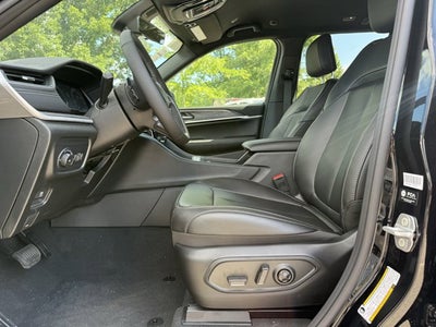 2025 Jeep Grand Cherokee GRAND CHEROKEE LIMITED 4X2