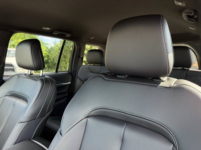 2025 Jeep Grand Cherokee GRAND CHEROKEE LIMITED 4X2