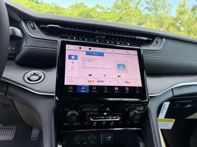 2025 Jeep Grand Cherokee GRAND CHEROKEE LIMITED 4X2