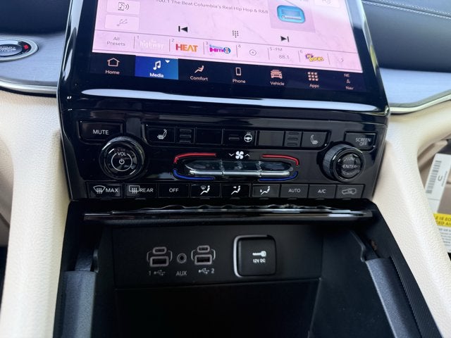 2025 Jeep Grand Cherokee GRAND CHEROKEE LIMITED 4X2