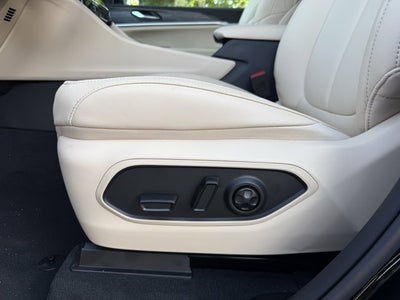 2025 Jeep Grand Cherokee GRAND CHEROKEE LIMITED 4X2