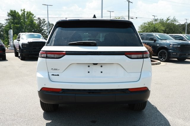 2024 Jeep Grand Cherokee Altitude 4x4