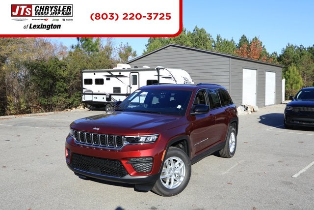 2025 Jeep Grand Cherokee GRAND CHEROKEE LAREDO X 4X4