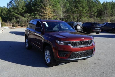 2025 Jeep Grand Cherokee GRAND CHEROKEE LAREDO X 4X4