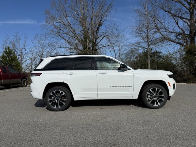 2025 Jeep Grand Cherokee GRAND CHEROKEE OVERLAND 4X4