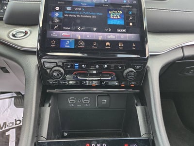 2025 Jeep Grand Cherokee GRAND CHEROKEE OVERLAND 4X4