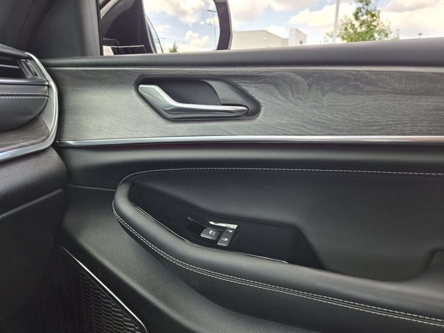 2025 Jeep Grand Cherokee GRAND CHEROKEE OVERLAND 4X4