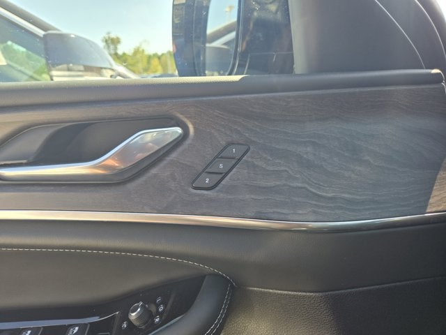 2025 Jeep Grand Cherokee GRAND CHEROKEE OVERLAND 4X4