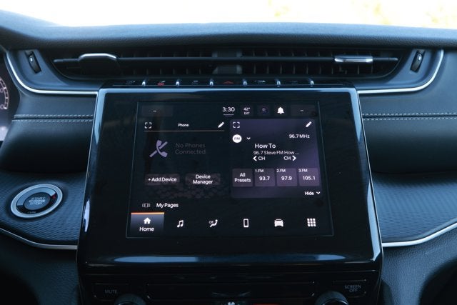 2023 Jeep Grand Cherokee L Laredo 4x2