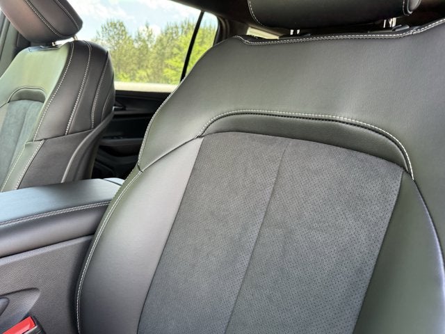 2025 Jeep Grand Cherokee GRAND CHEROKEE L ALTITUDE 4X2