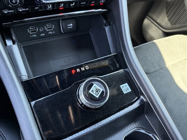 2025 Jeep Grand Cherokee GRAND CHEROKEE L ALTITUDE 4X2