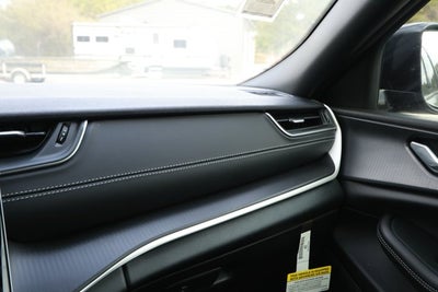 2025 Jeep Grand Cherokee GRAND CHEROKEE L ALTITUDE 4X2