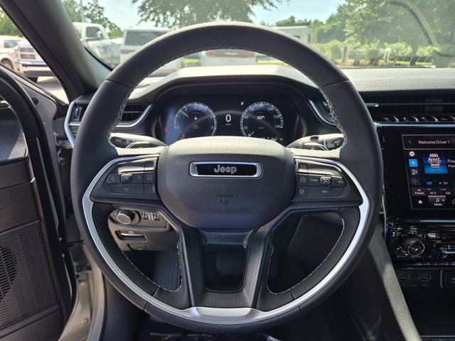 2025 Jeep Grand Cherokee GRAND CHEROKEE L ALTITUDE 4X2