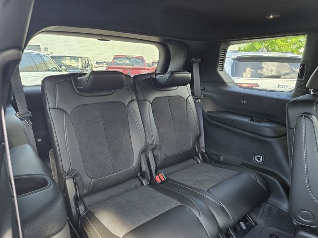 2025 Jeep Grand Cherokee GRAND CHEROKEE L ALTITUDE 4X2