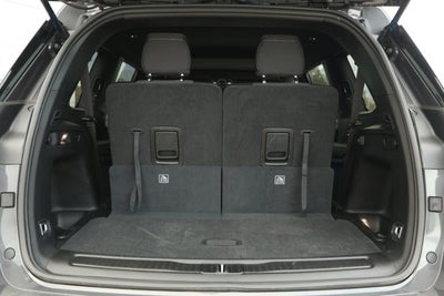 2025 Jeep Grand Cherokee GRAND CHEROKEE L LAREDO X 4X2