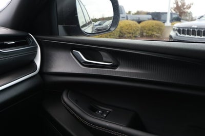 2025 Jeep Grand Cherokee GRAND CHEROKEE L LAREDO X 4X2