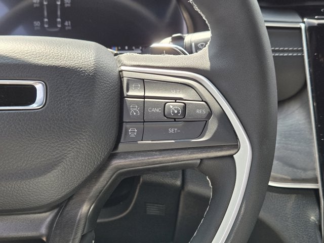 2025 Jeep Grand Cherokee GRAND CHEROKEE L LIMITED 4X2