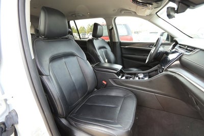 2023 Jeep Grand Cherokee L Limited 4x2