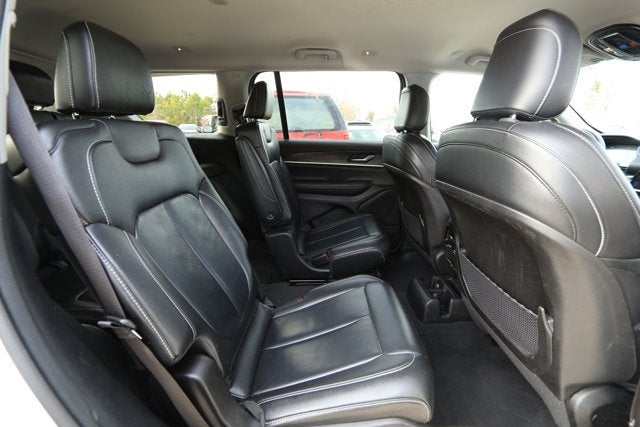 2023 Jeep Grand Cherokee L Limited 4x2