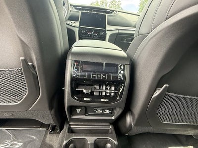 2025 Jeep Grand Cherokee GRAND CHEROKEE L LIMITED 4X2