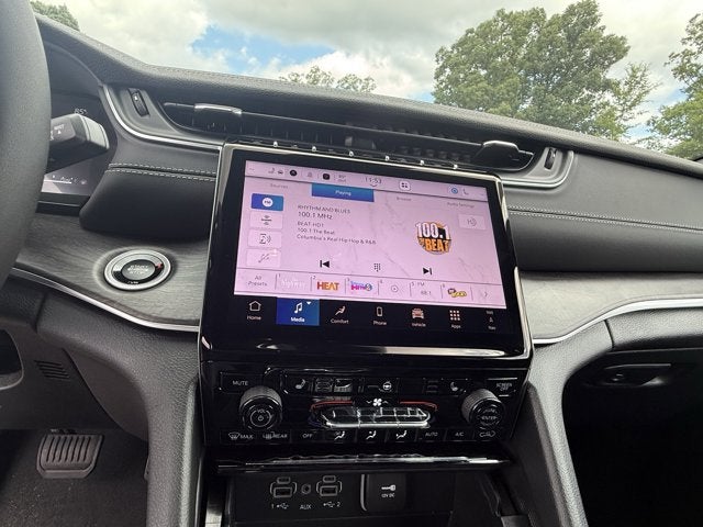 2025 Jeep Grand Cherokee GRAND CHEROKEE L LIMITED 4X2